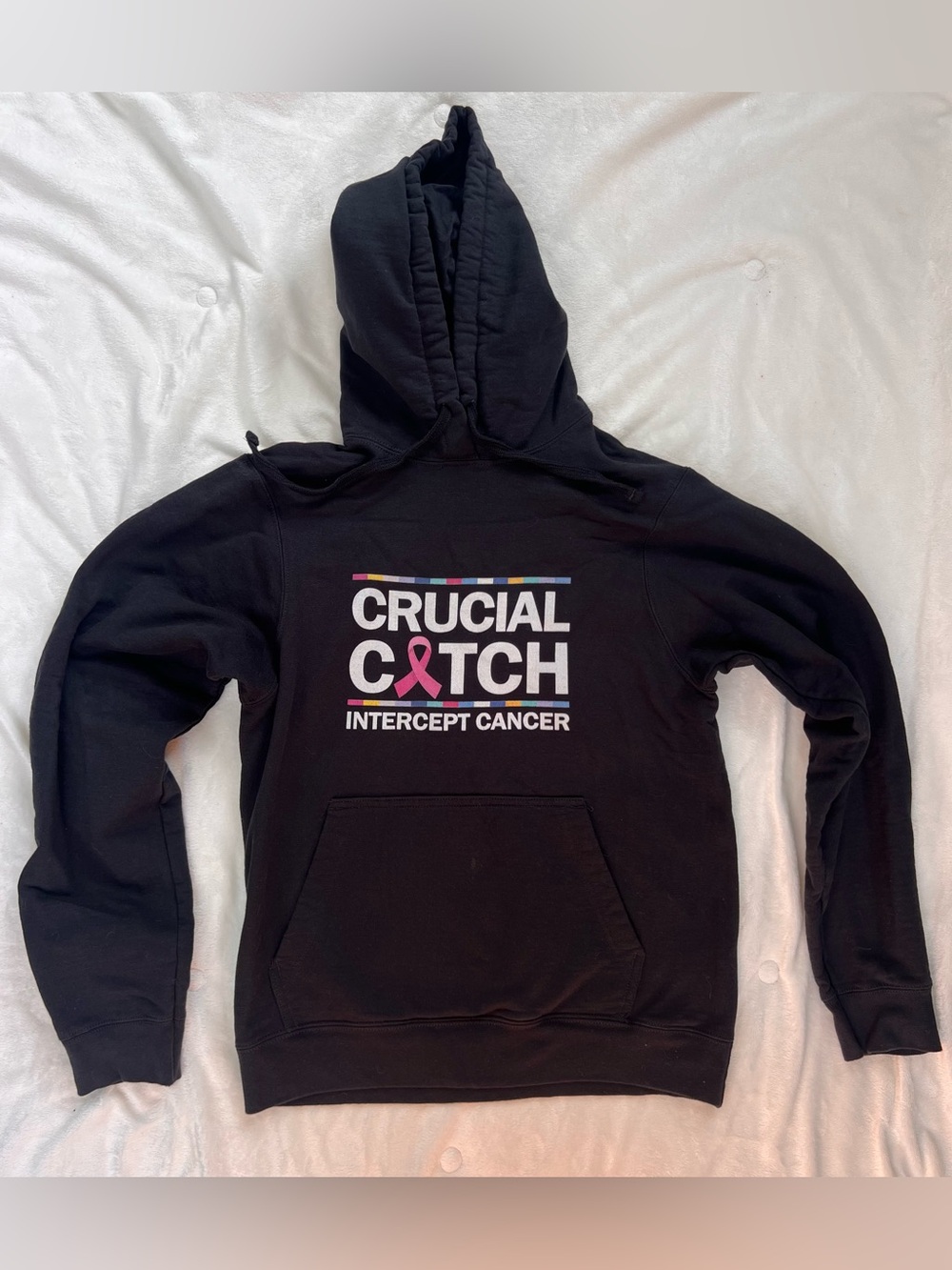Women’s Crucial Catch Black Pullover Hoodie - Intercept Cancer size small
